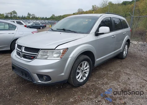 2014 Dodge Journey Sxt z USA, uszkodzony, nr VIN 3C4PDCBG0ET192058
